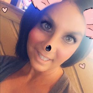 Meet your Posher, Gina